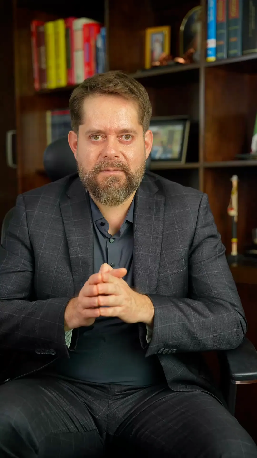 Dr. Julio Gallardo, cirujano bariatra